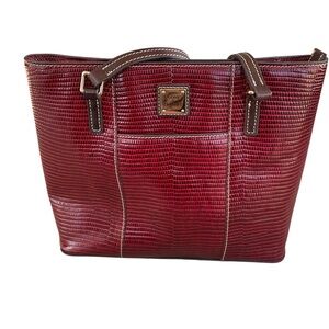 Dooney & Bourke Small Lexington Burgundy Lizard Embossed Leather Shoulder Tote